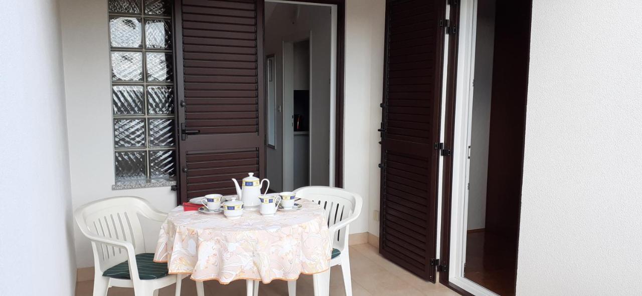 App Milka Apartment Porec Ngoại thất bức ảnh